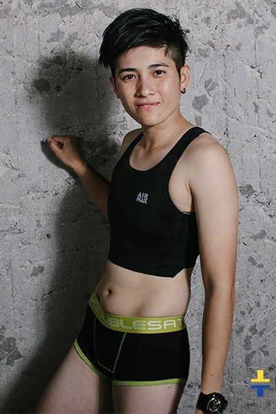 【AIR MAX】透氣網布式運動束胸 (排扣半身型)